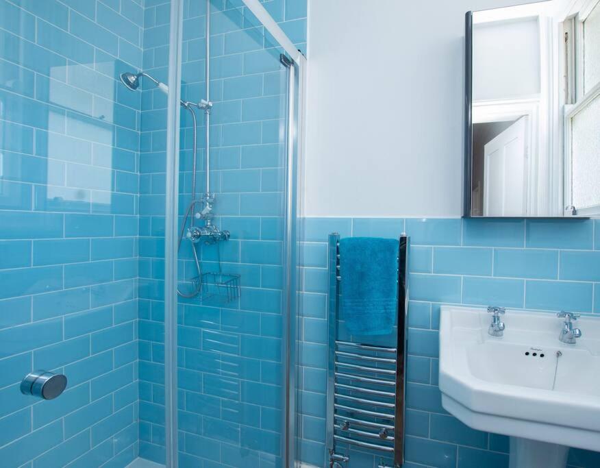Stunning Large Victorian Maisonette With Sea View Deal Exteriör bild